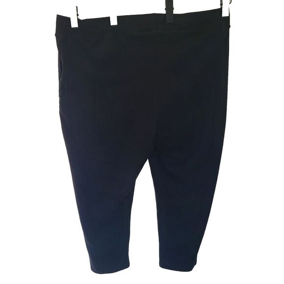 TORRID Plus SZ 4X Black Cotton Leggings Midrise Slimming Stretch *Some pilling* - Picture 4 of 5